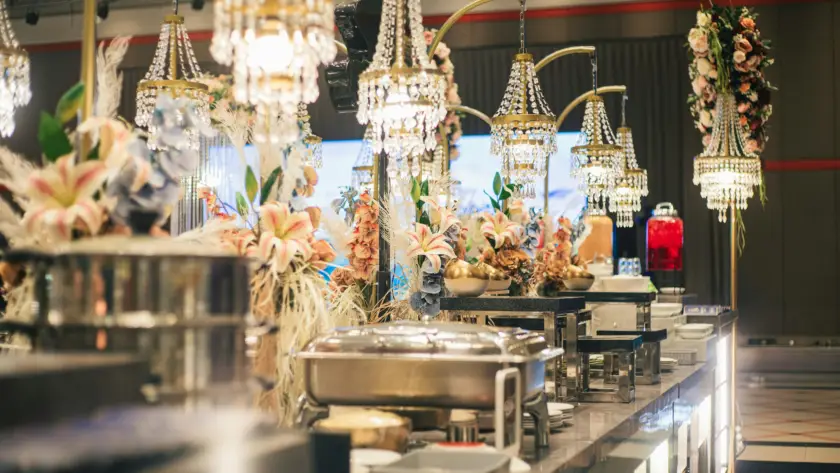 The Art of Presentation: How Artisanal Plating by Caterers in Delhi NCR Elevates Your Event’s “Wow” Factor